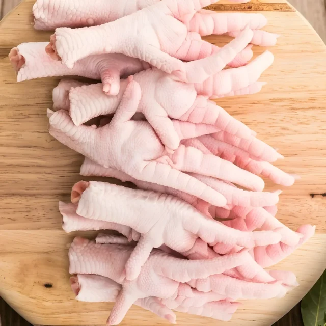 chicken-paw-portfolio-preview-2